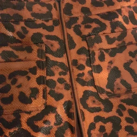 Oat New York Animal Print Mini Skirt - Picture 4 of 6